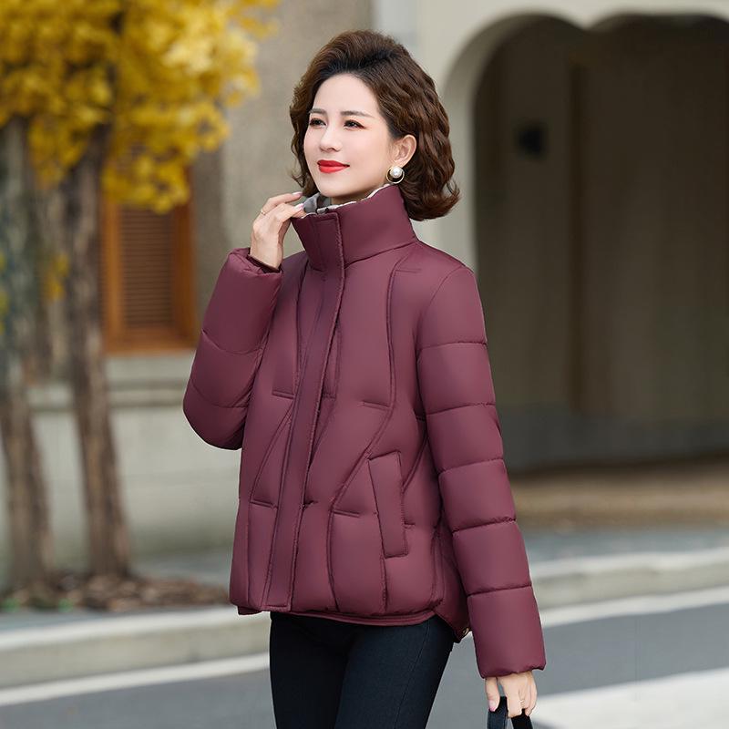 Stylish Mom's Short Down Jacket: Winter Fashion for Middle-Aged & Elderly