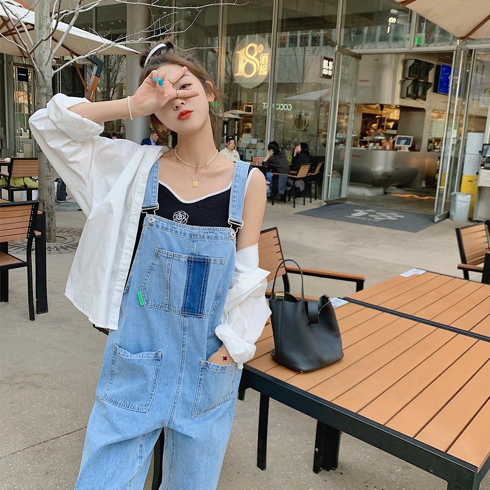 Women’s Denim Overalls, Loose Fit Wide-Leg Casual Style with Adjustable Straps and Large Pockets