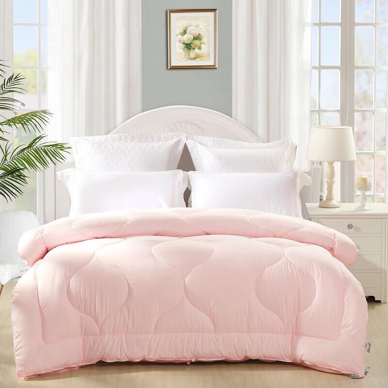 Mercure Antibacterial Seven-Hole Fiber Duvet