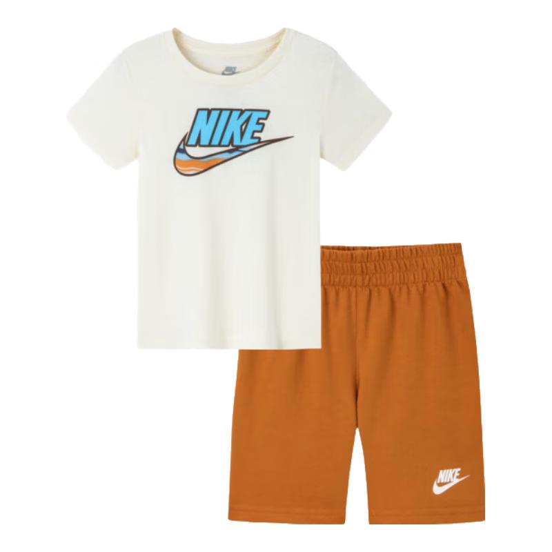 

Nike Детский комплект: футболка с коротким рукавом и шорты 6