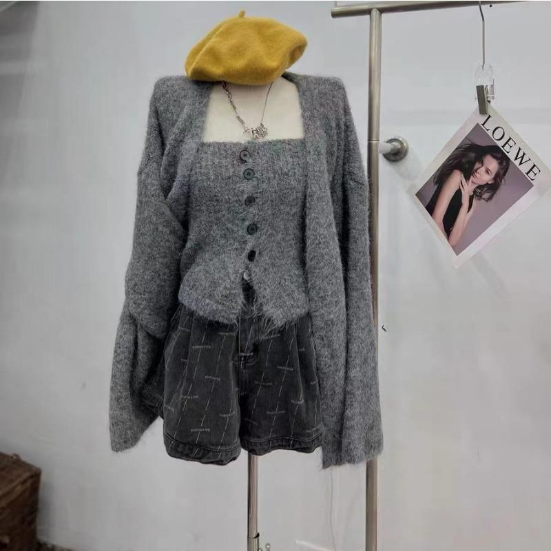 Temperament celebrity sweater set women's autumn and winter new loose tube top vest knitted sweater jacket two-piece set women