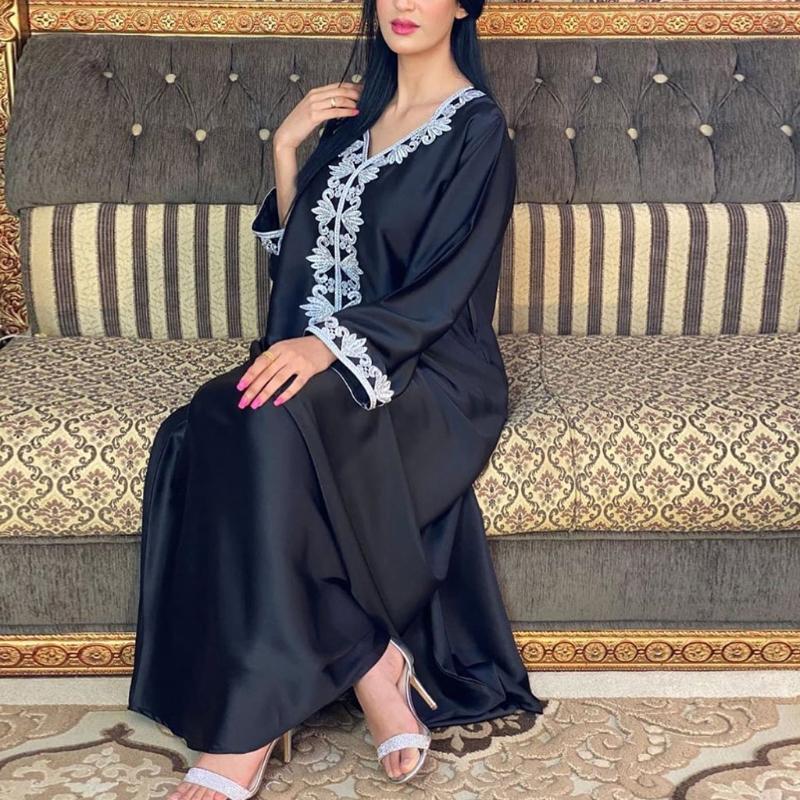 Ramadan Muslim Gold Embroidery Dresses Abayas Dubai Casual Kaftan Robe Ethnic Costumes with Long Sleeve for Womens