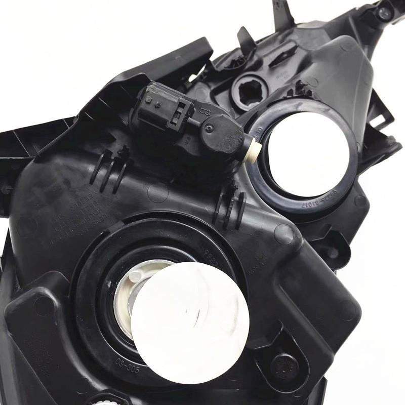 Compatible with 19-20 Sylphy Classic: Front Left & Right Halogen Headlight Assembly for Low Configuration.