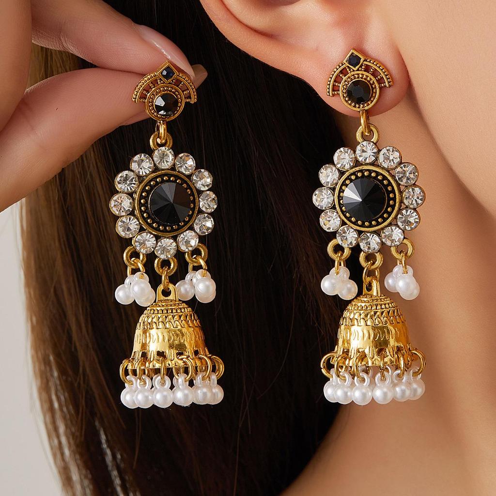 Cross-Border Ethnic Tassel Rhinestone Pearl Earrings for Women - Luxurious, Trendy Retro Studs