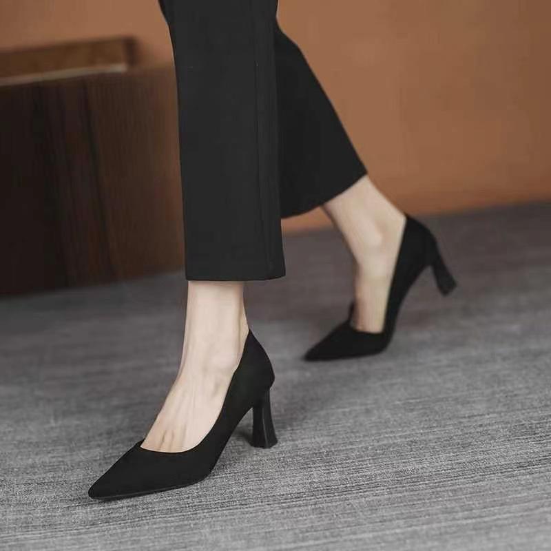 Etiquette high heels women's suede soft soles are not tired of standing for a long time flight attendant dress commuter professional black work shoes