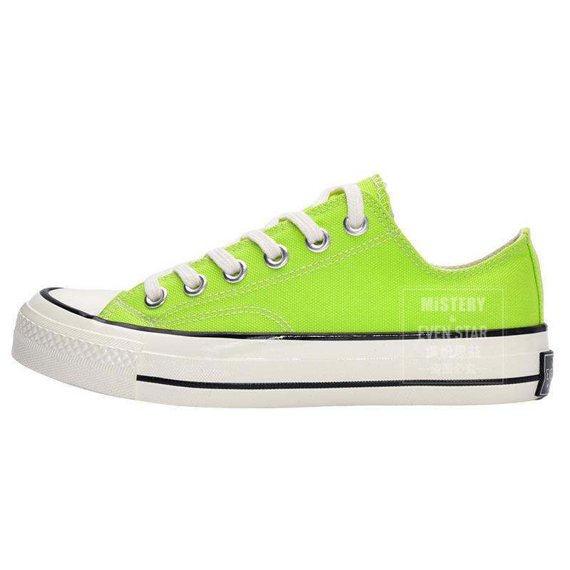 New Product Hot Sale New Classic Canvas Shoes 18/211 New Color