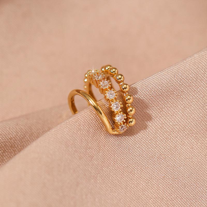 Chic No-Piercing Ear Cuff for Women: Elegant & Luxurious Jewelry