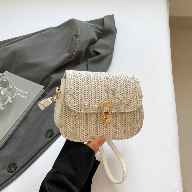 

Summer beautiful casual woven straw women s bag sweet casual texture shoulder messenger bag saddle bag белый