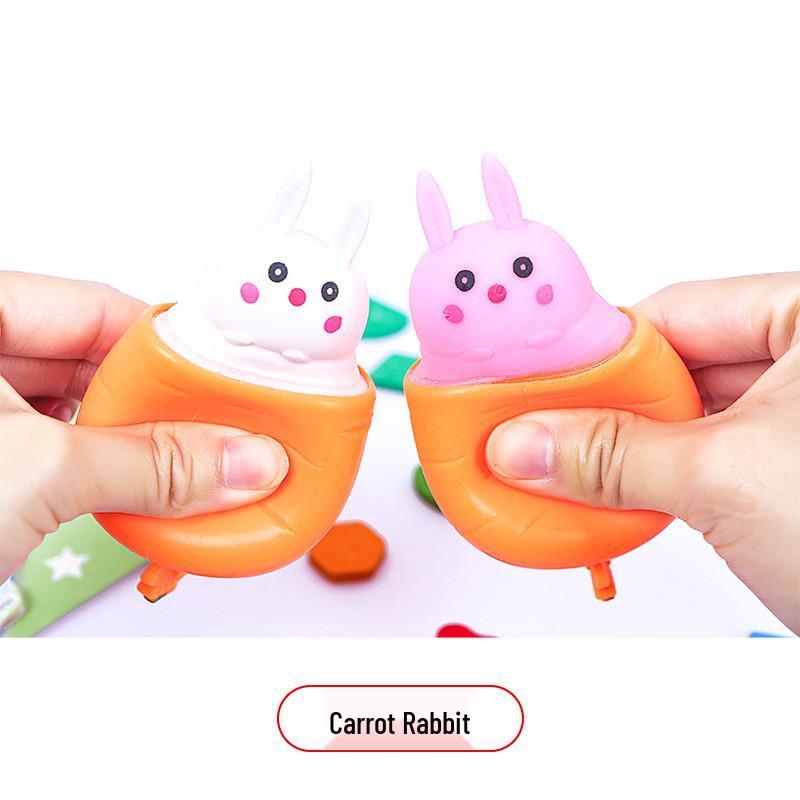 

Cute Cheese Mouse & Squirrel Squeeze Cup Decompression Toy
