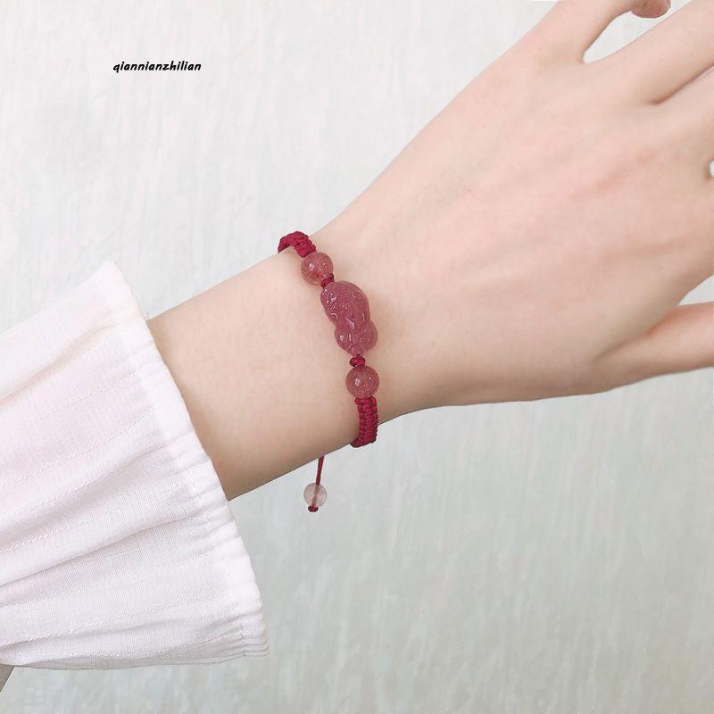 

Браслет Пи Сю Женский Привлекающий Мужчин Розовый Кристалл Шнурок Пара Подруги Привлекают Богатство и Сокровища Год Рождения Плетеный Красный Шнурок Strawberry Crystal brave ------ wine red hand rope