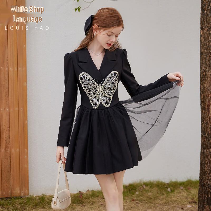 Шикарное черное платье-футляр А-силуэта 160