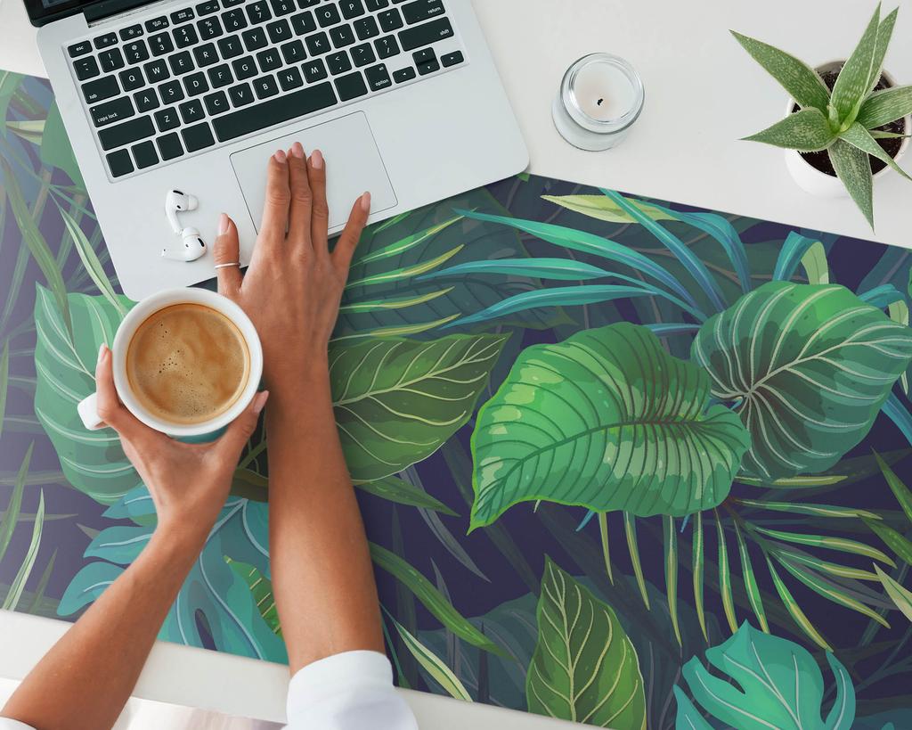 Vinyl Protective Mat with a Modern Tropical Leaves Pattern 120x60 Cm