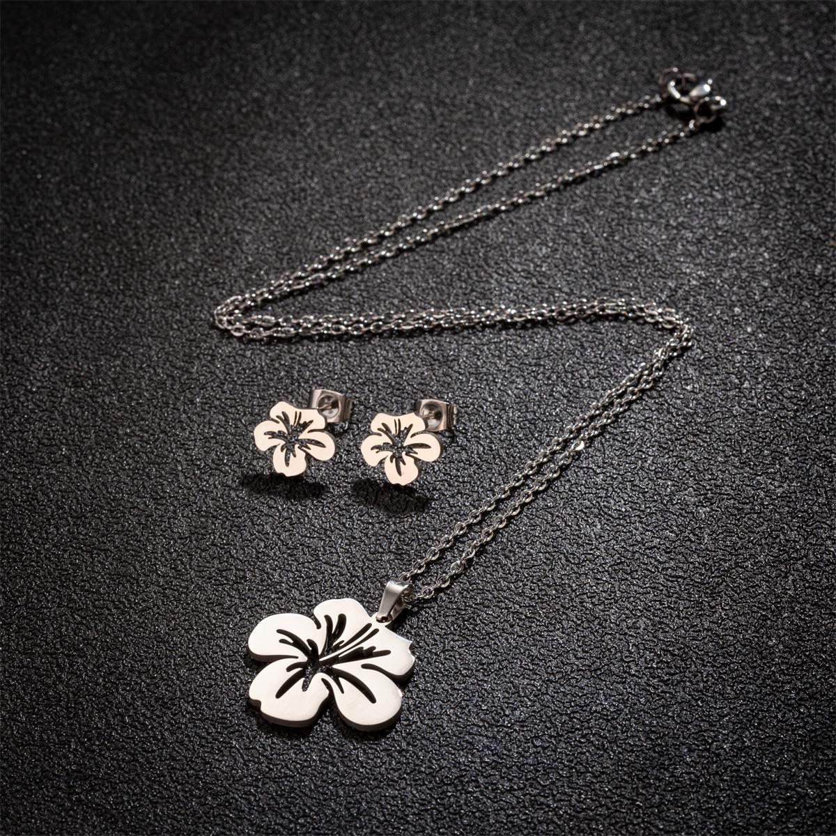 

Plum Blossom Lucky Flower Zircon Sets For Girls Gold Plated Stainless Steel Earrings And Necklace Wholesale Charms Pendant 45cm