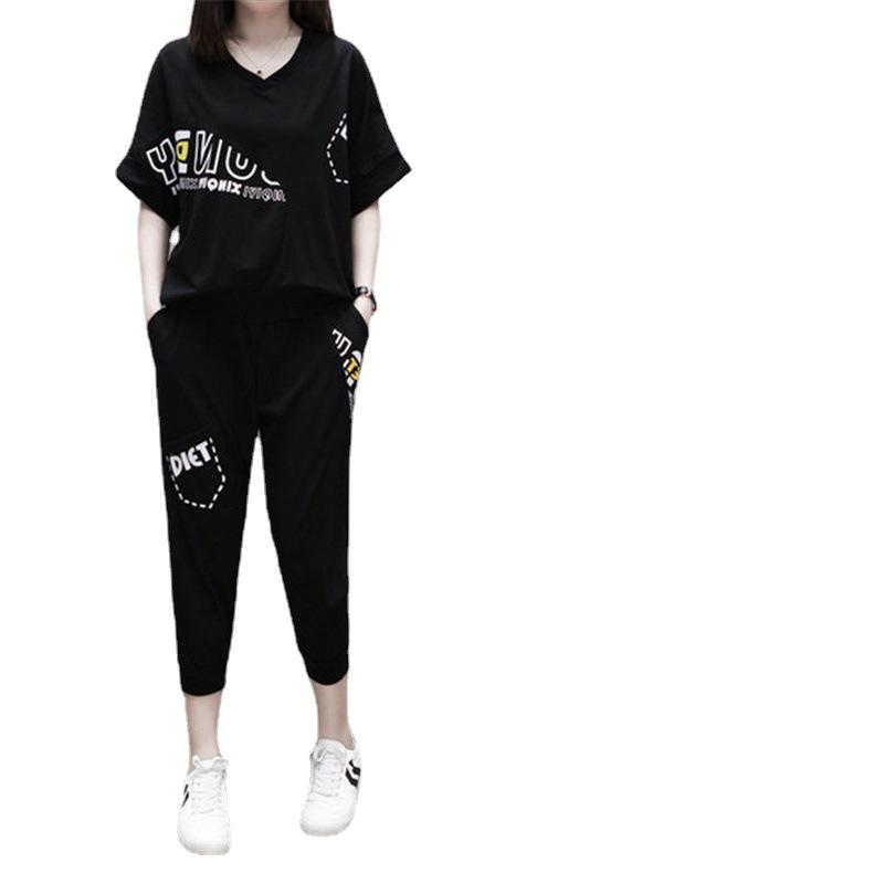Summer 2024 Korean Style Plus Size Women's Sportswear Set - Short Sleeve Top & Seven-Point Pants