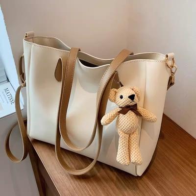 Damentaschen – Geräumige Taschen
