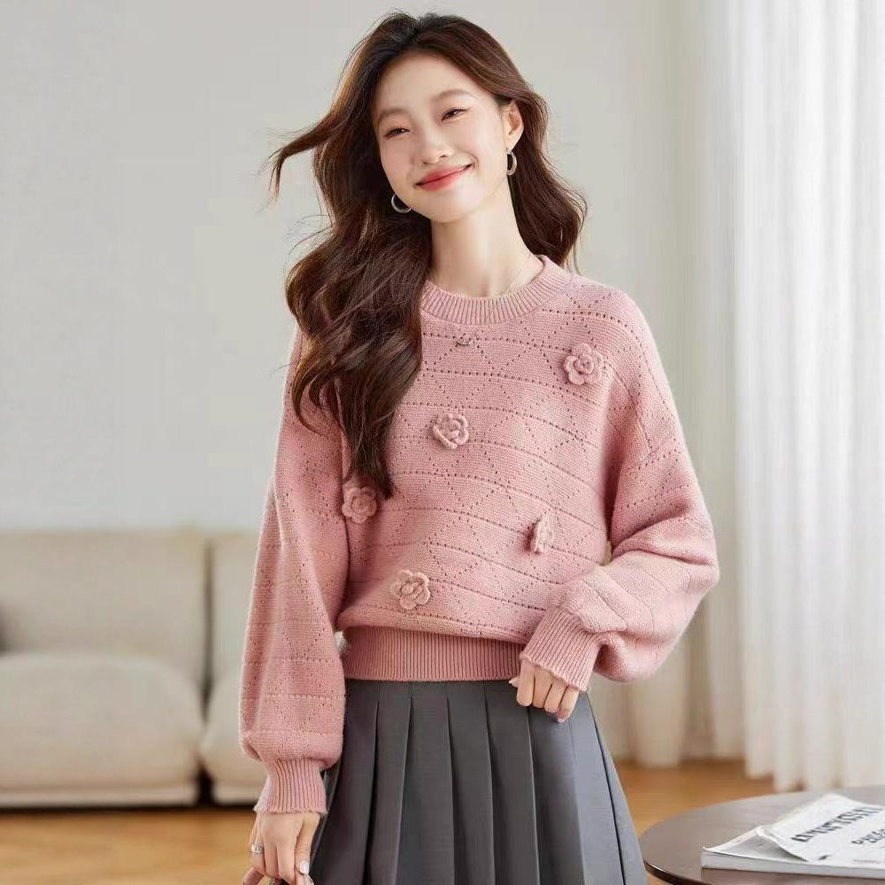 

Premium embroidered sweater women s short autumn and winter 2025 new knitted bottoming shirt foreign style top one size fits all рожевий