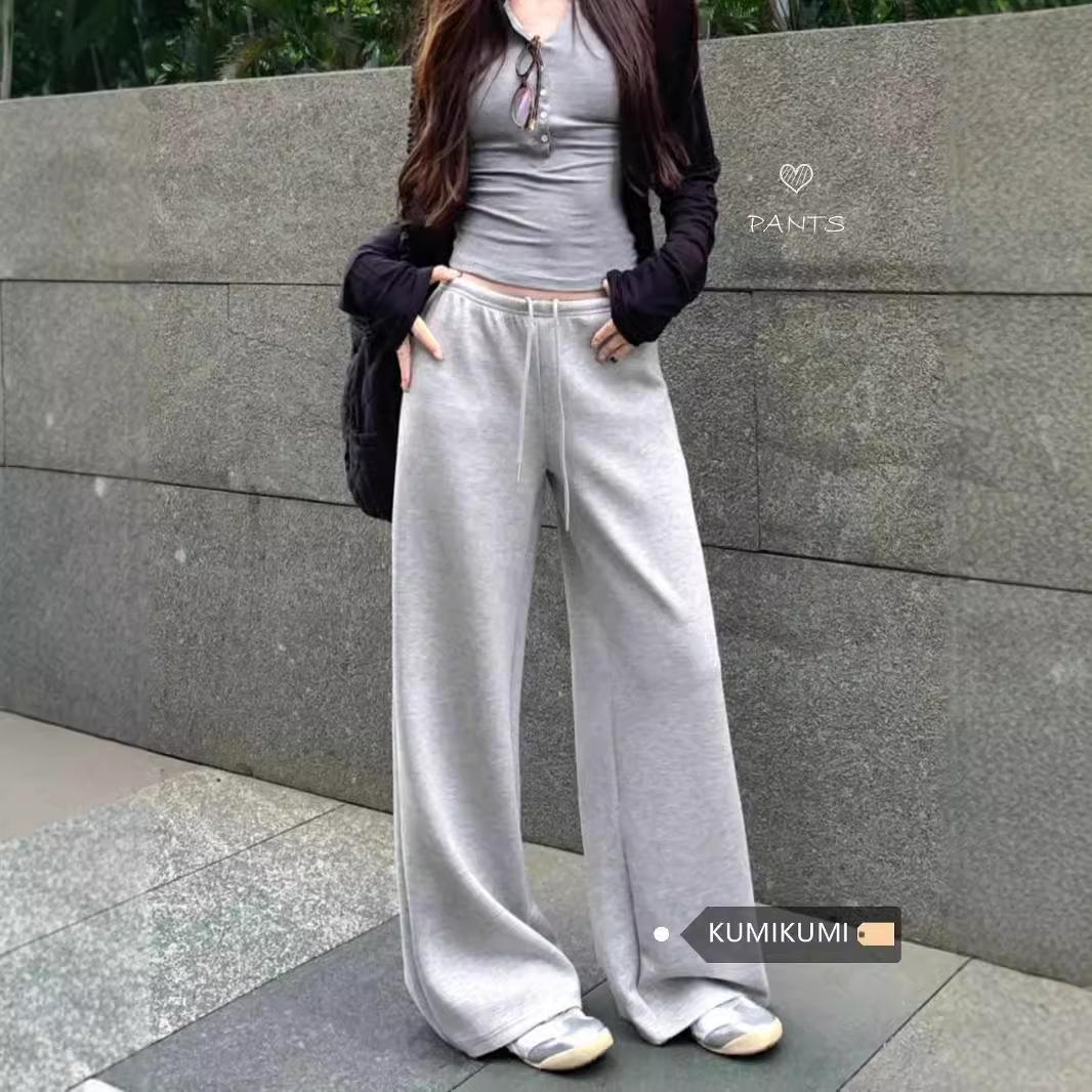 

Женские демисезонные спортивные брюки с широкими штанинами, средней посадки, на кулиске M (up to 52.5 kg) светло-серый