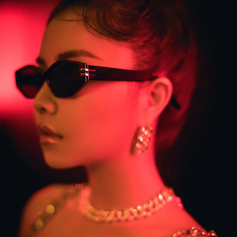 Vintage Black Square Sunglasses Women Luxury Brand Small Rectangle Sun Glasses Female Gradient Clear Eyewear
