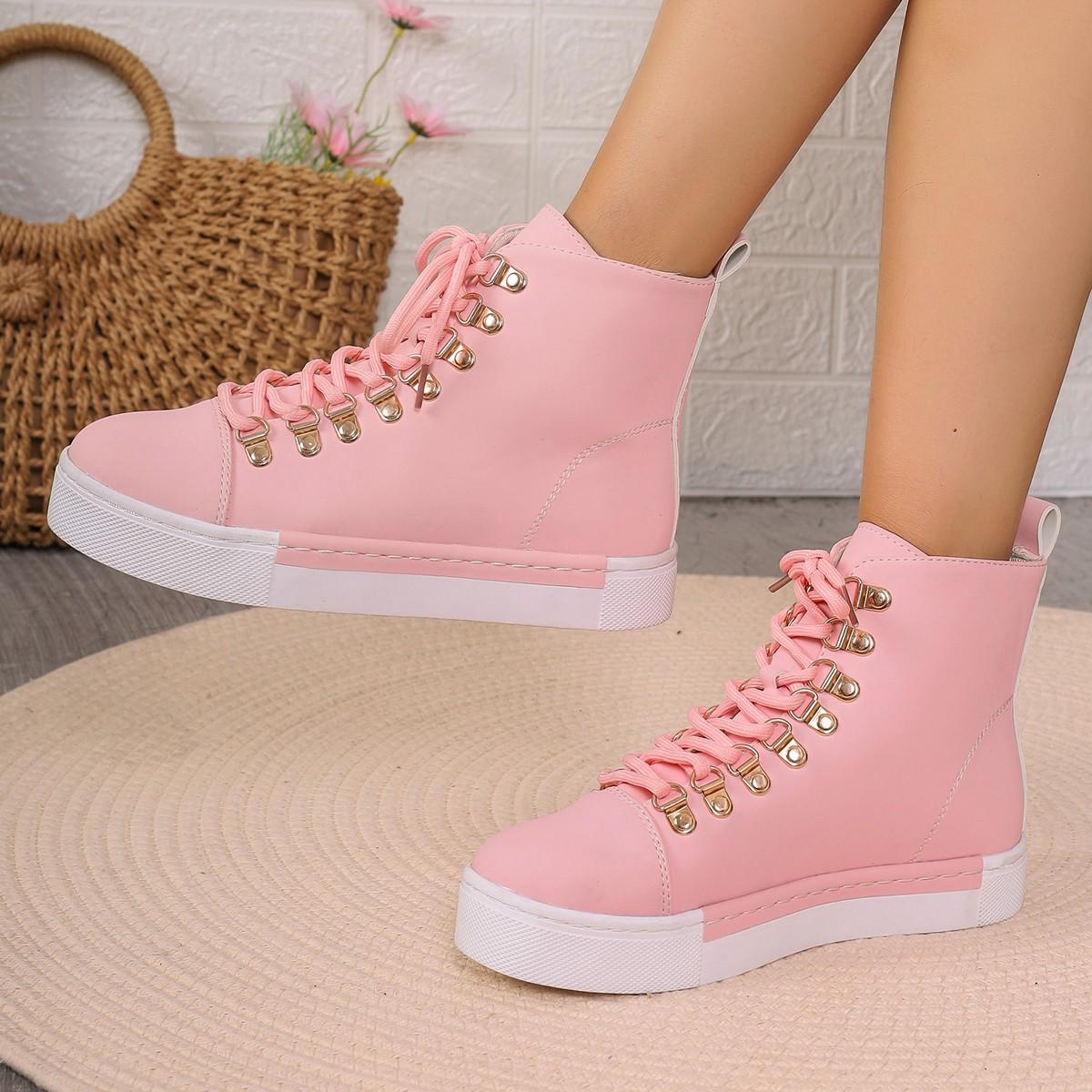 

Women s Oversized Short Boots for Autumn and Winter 2025 New Leather Boots with Lace Up Boots 43