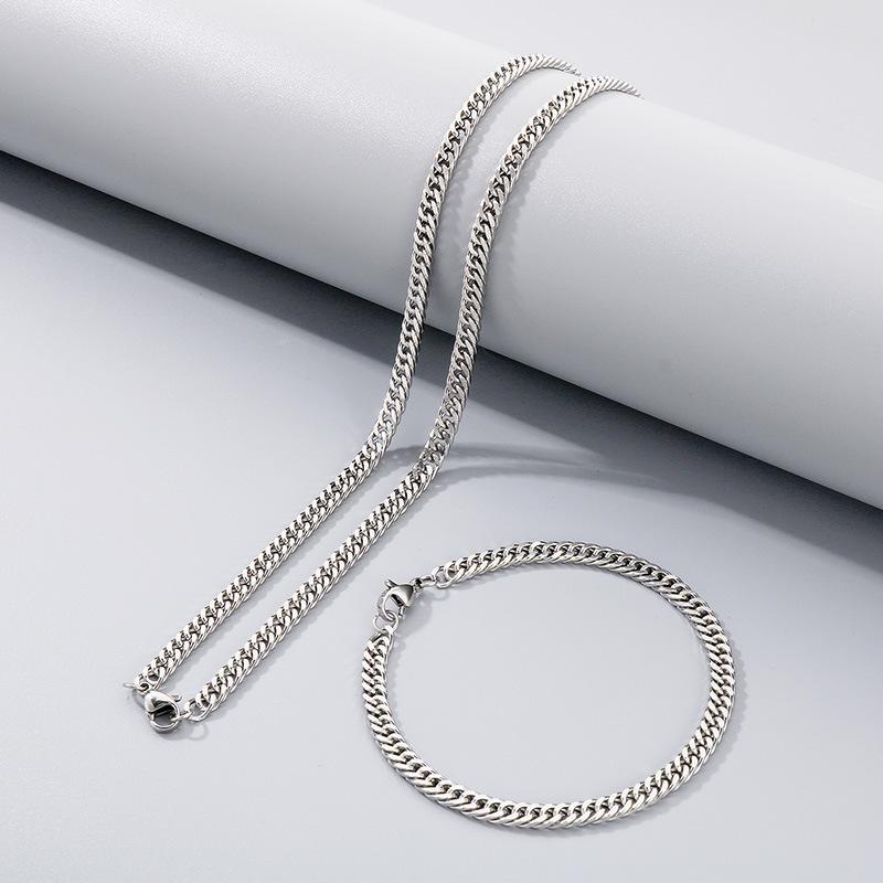 Jednoduchý hladký řetízek Dvojitě pletený Čtyřstranně broušený Náramek Hip-Hop Osobnost Více velikostí Bičíkový řetízek Titanová ocel Pánský náhrdelník