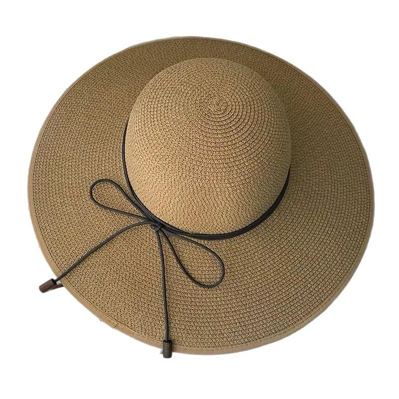 Straw Sun Hat With Large Brim And Foldable Design For Beach And Holiday Use