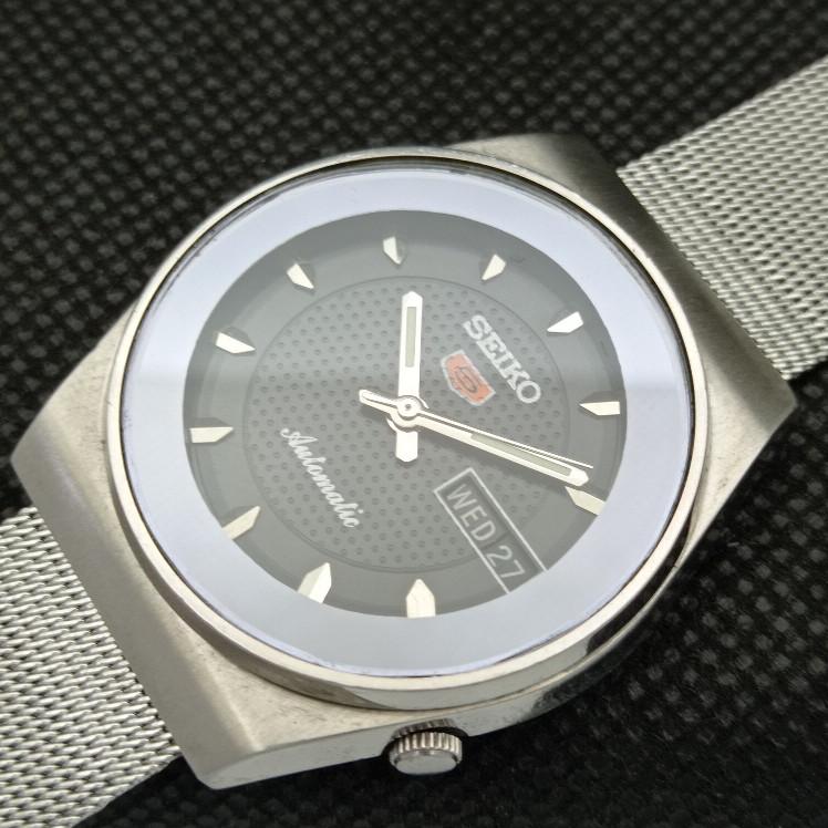 BRUKT VINTAGE SEIKO 5 AUTOMATISK 6309A JAPAN HERRE DAG/DATO SVART KLOKKE a316781-9 SKU608h-a316781