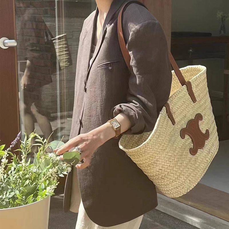 

Льняной костюм Верхняя одежда Женский 2025 Весна/Лето K-стиль Темперамент Досуг Стильный Тонкий Хлопок и Лен Маленький Приталенный Пиджак Топ Тренд Coffee S