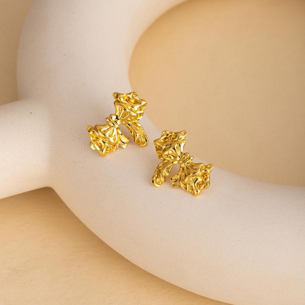 European Retro Geometric Leaf & Heart Stainless Steel Stud Earrings