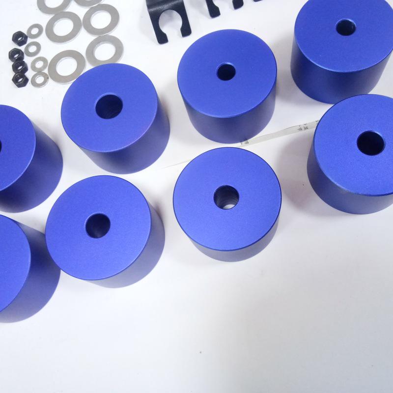 Suzuki Jimny 8-teiliges Höherlegung Fahrwerk-Kit: 1,5-Zoll Aluminium Distanzstücke & Karosseriehöherlegungsklötze