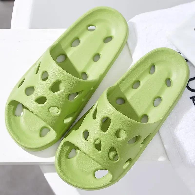 Bathroom Slippers Women Leaking Sandals Cheese Slides Summer Eva Shoes For Men Soft Anti-Slip Flip Flops Couples Indoor Slipper