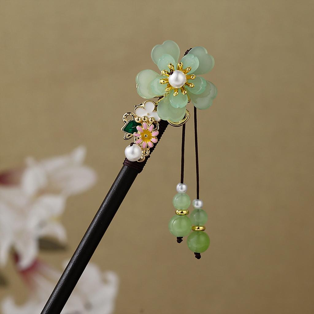 Retro Flower Hairpin For Women Chinese Style Floral Tassel Hair Stick Elegant Vintage Wooden Hairpin Girls Hair Accessories 1pc
