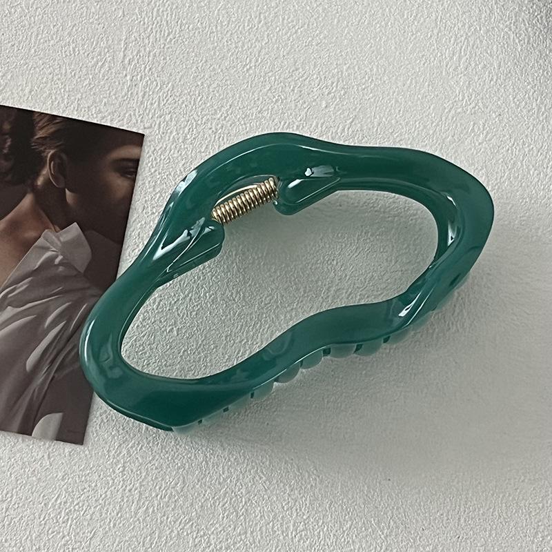 High-Quality Versatile Shark Hair Clip for Stylish Updos