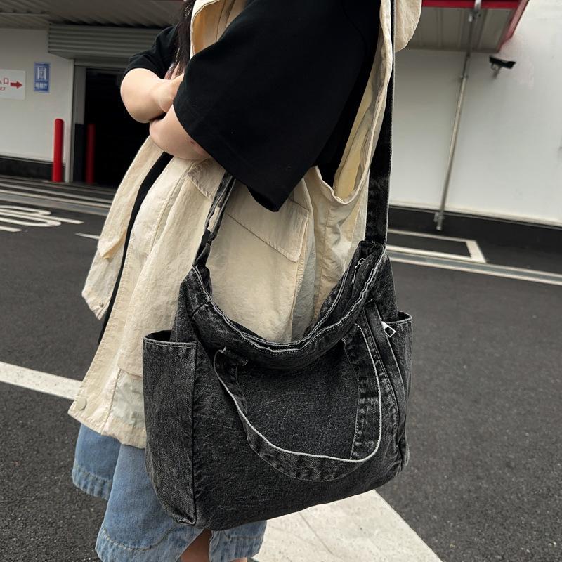Canvas Denim Bag Women'S Hong Kong Style Tooling Messenger Bag Simple Large Capacity Shoulder Bag Student Commuter Bag Mail Carrier Bag Men
