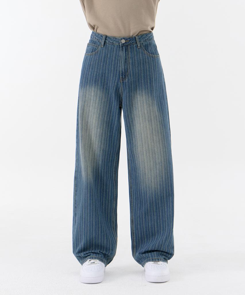 Akeusi Loose Textured Stripe Balloon Fit Wide Denim Pants Unisex (Medium Blue)