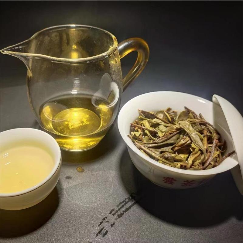 Yunnan 2021 Tea Lincang Iceland Single Plant Ancient Puer Raw Tea 357g Cake Tea