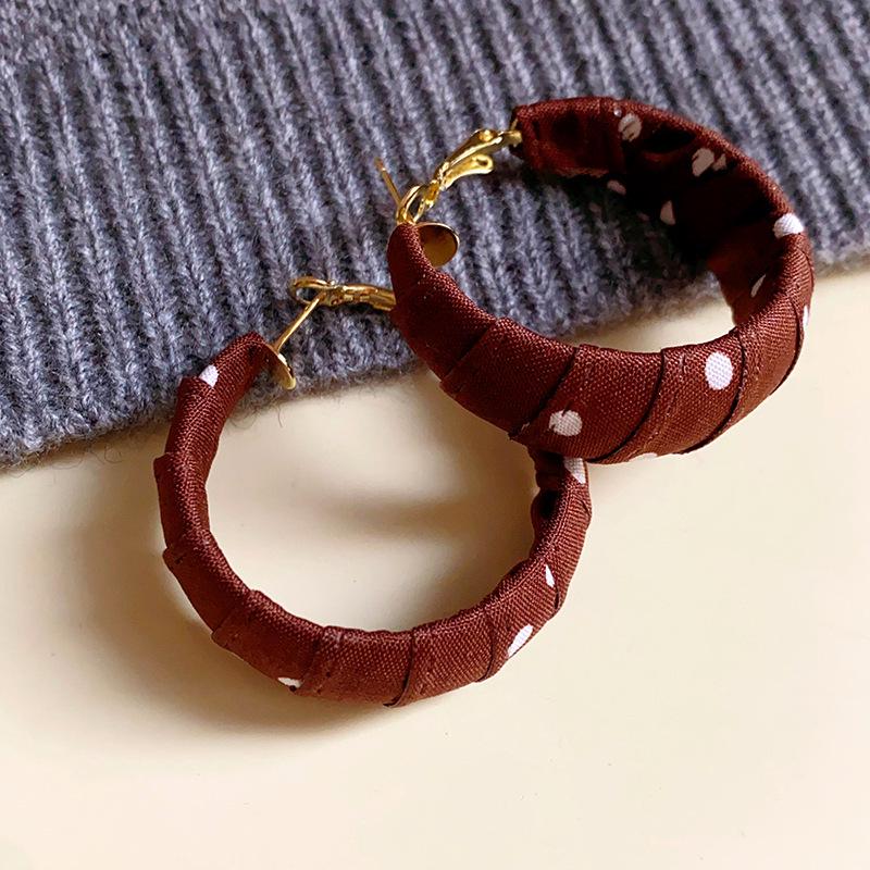 

Асимметричные серьги-пусеты «Серебряная игла» с тигровым глазом - Ретро, универсальный и роскошный аксессуар высокого класса