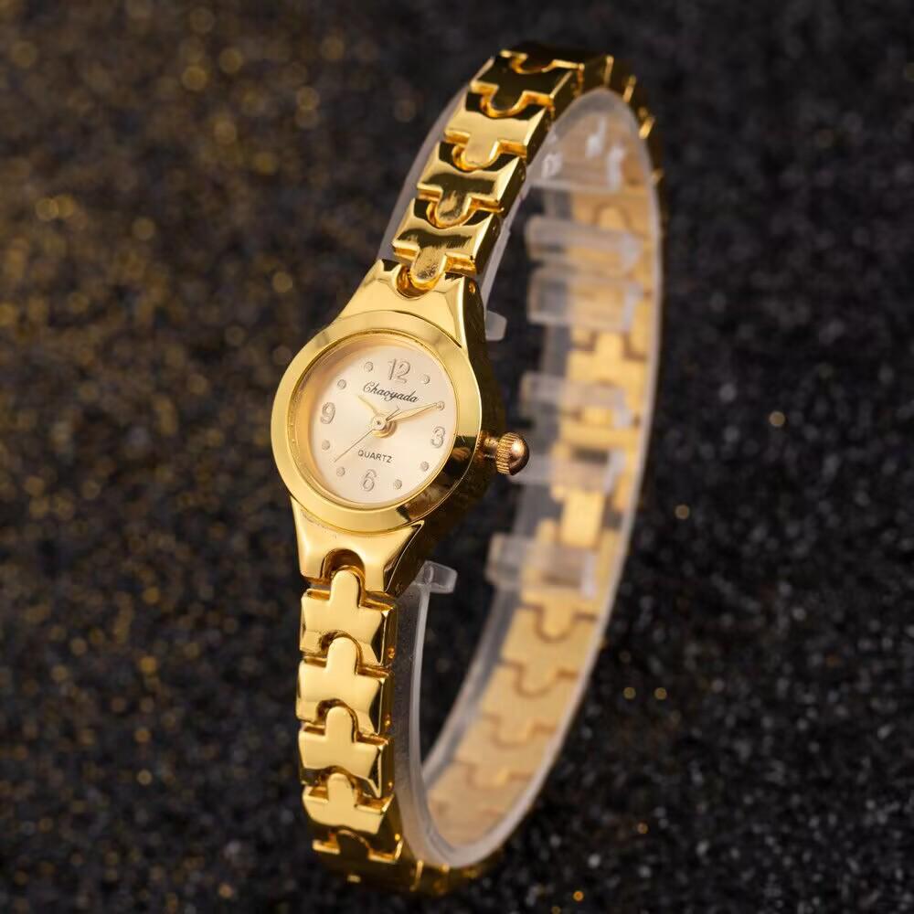 Ougya Women's Trendy Bracelet Watch - Elegant and Fashionable Timepiece