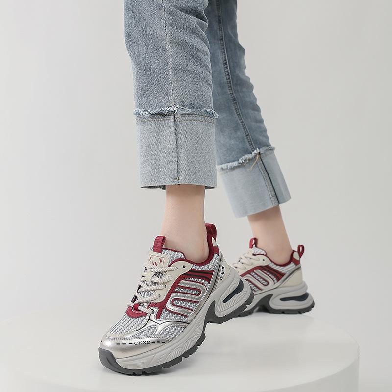 Women's New Platform Sneakers Breathable and Non-slip Shoes Lightweight and Heightened Summer 2025 Soft-soled Dad Shoes Women's Shoes