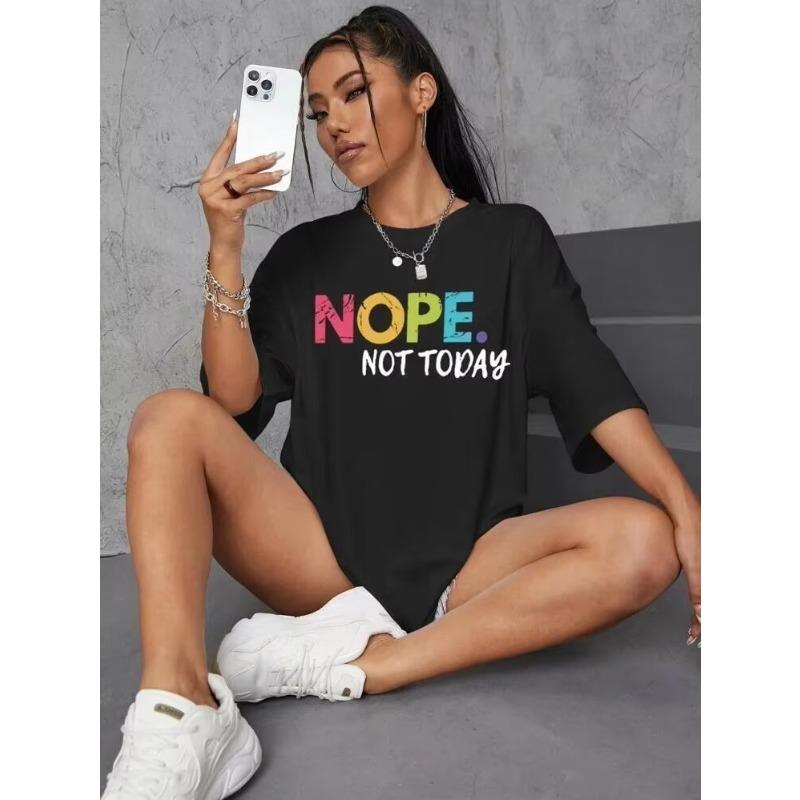 Loose Shortsleeved Slogan Tshirt for Women Casual and Fashionable Printed Tshirt Couple Gifts Shortsleeved S