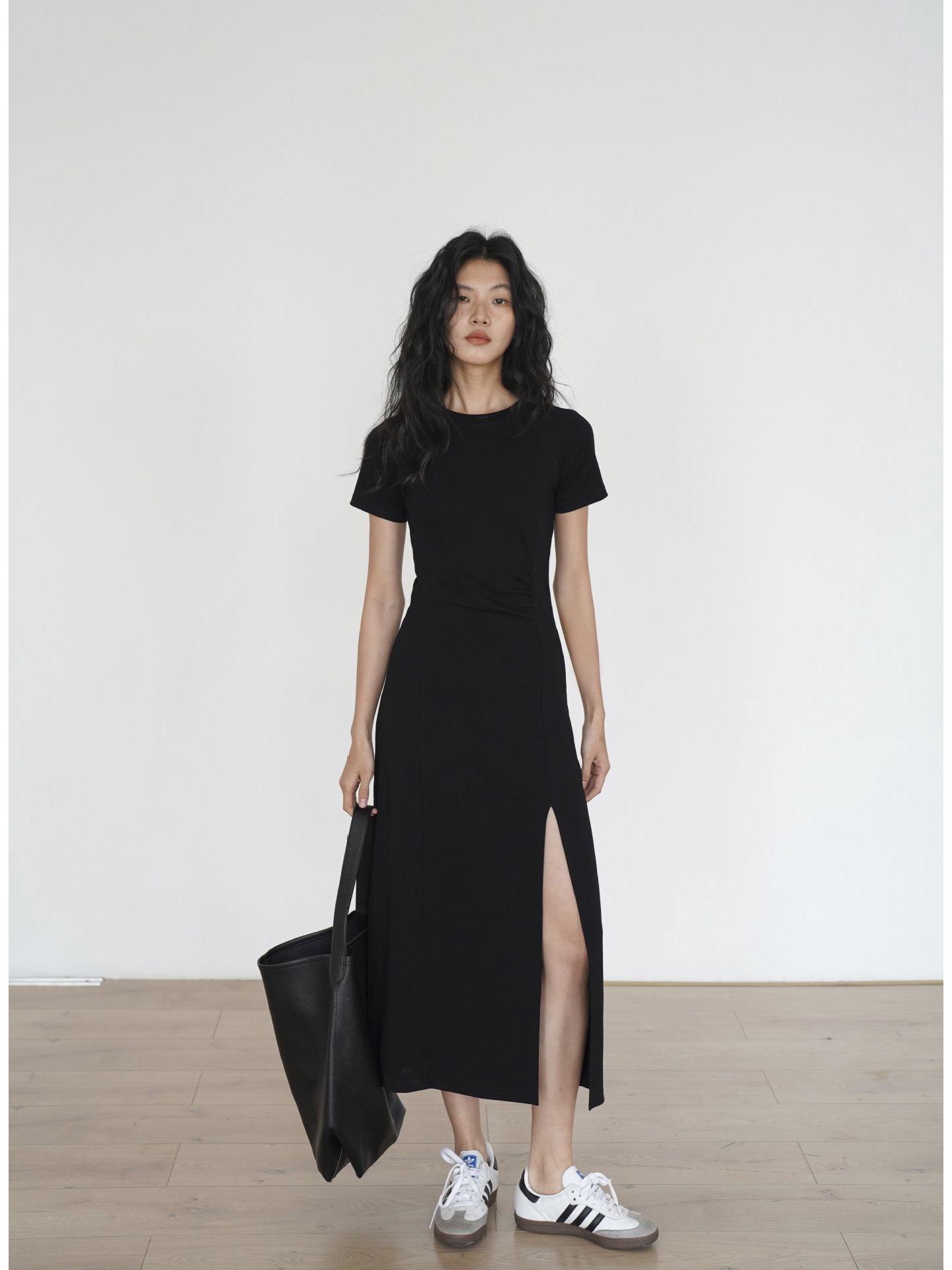 

Elegant Black Slit Long Sleeve Dress for Women - Slim Fit Summer Design S Model Size
