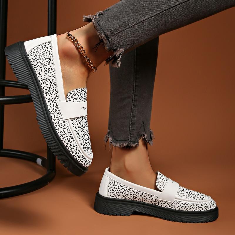 Tamanho Grande Primavera e Outono Novos Mocassins Plataforma Casuais Sapatos Individuais Estampa de Leopardo Mocassins Femininos