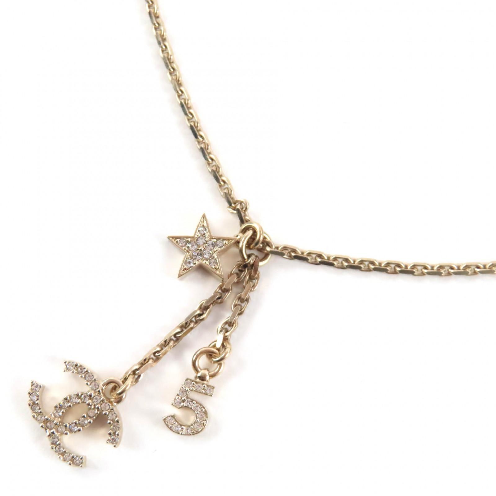 

Great CHANEL Necklace Gold series Women C22S Used