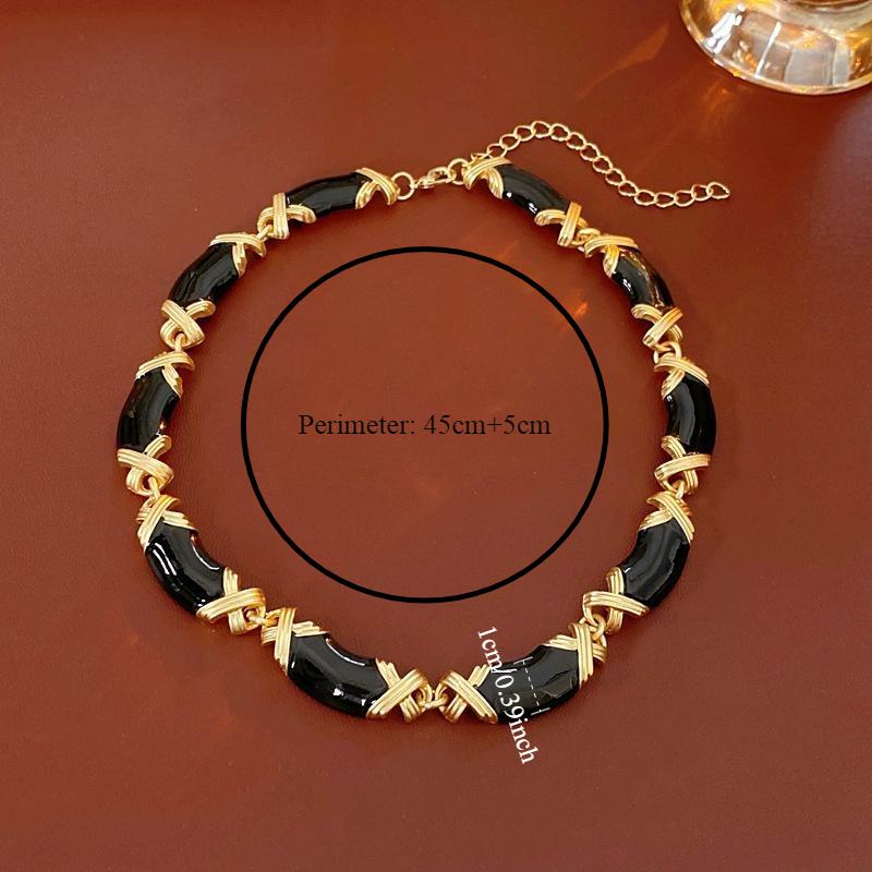 Drip Twisted Geometric Earrings Necklace Set, Vintage Premium Light Luxury Accessories Gift