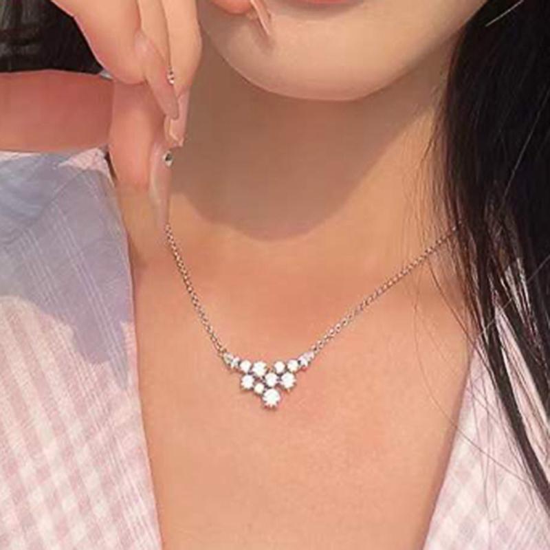 Huitan Bling Bling Cubic Zirconia Pendant Necklace for Women Luxury Wedding Accessories Aesthetic Female Necklace Trendy Jewelry