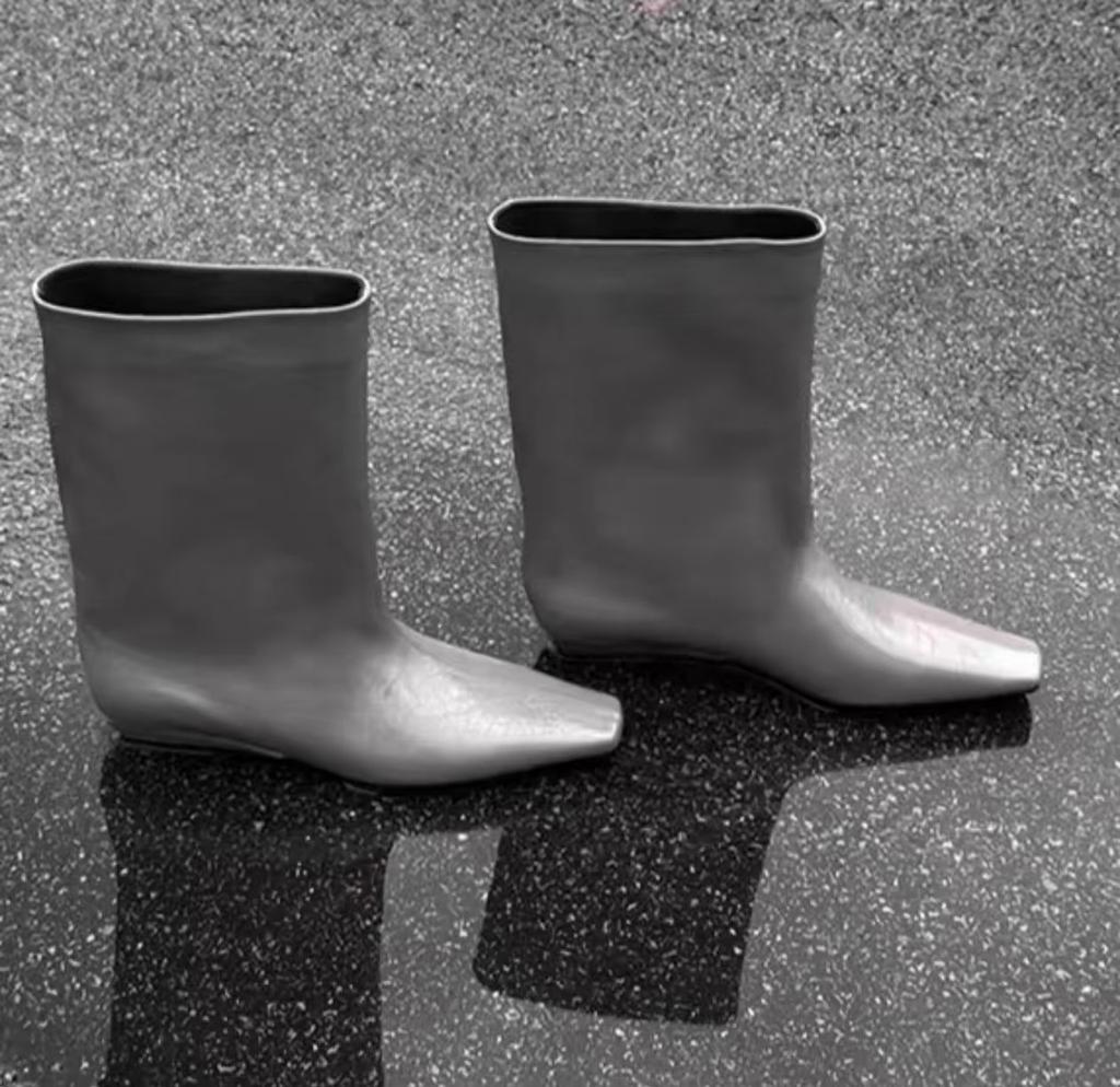 French and Simple~! Leather Small Square Head Bevel Heel Wide Mouth Boots Wide Tube Circumtire Cowhide Boots Women