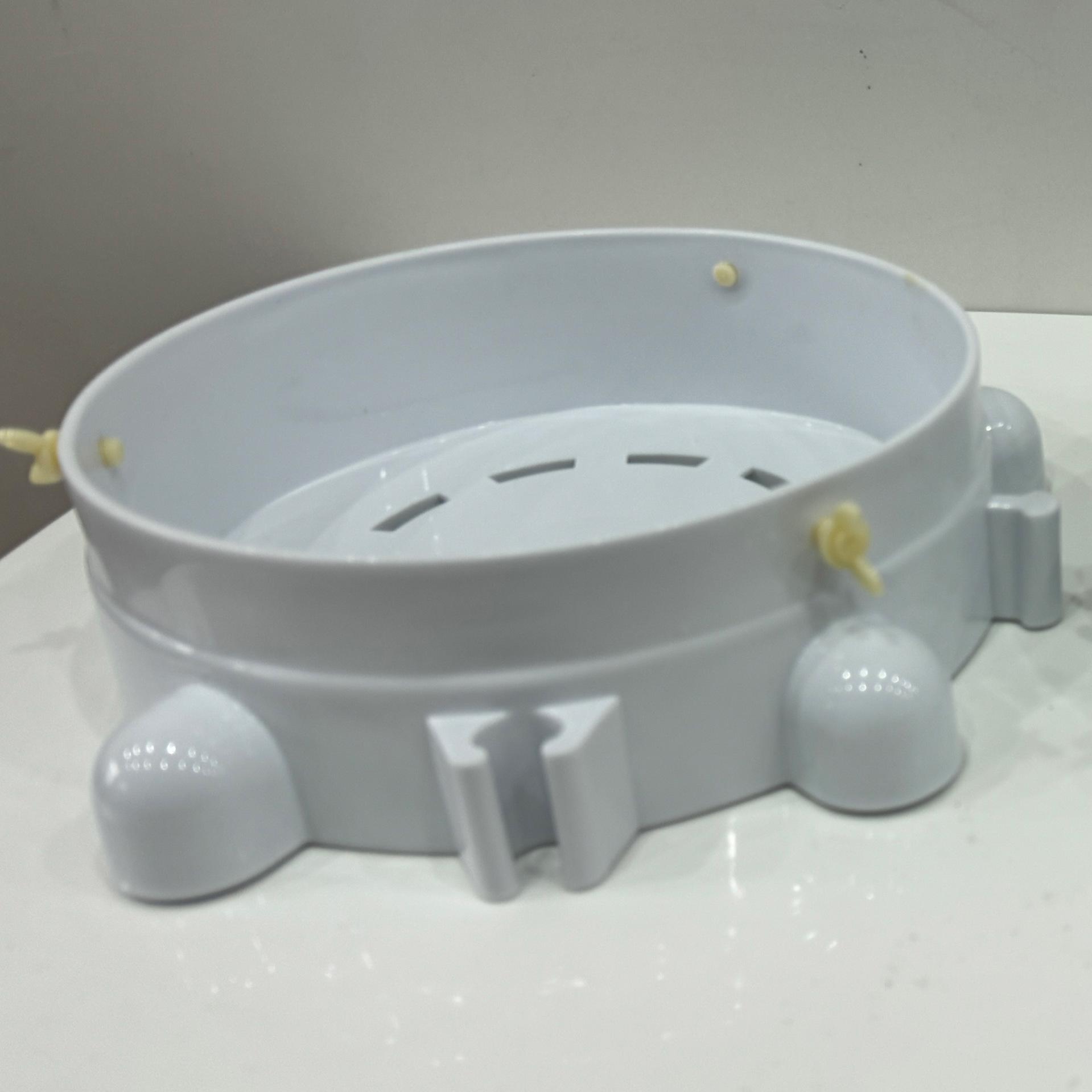 

Портативное основание ведра для автомойки с тормозными колесиками и многофункциональностью