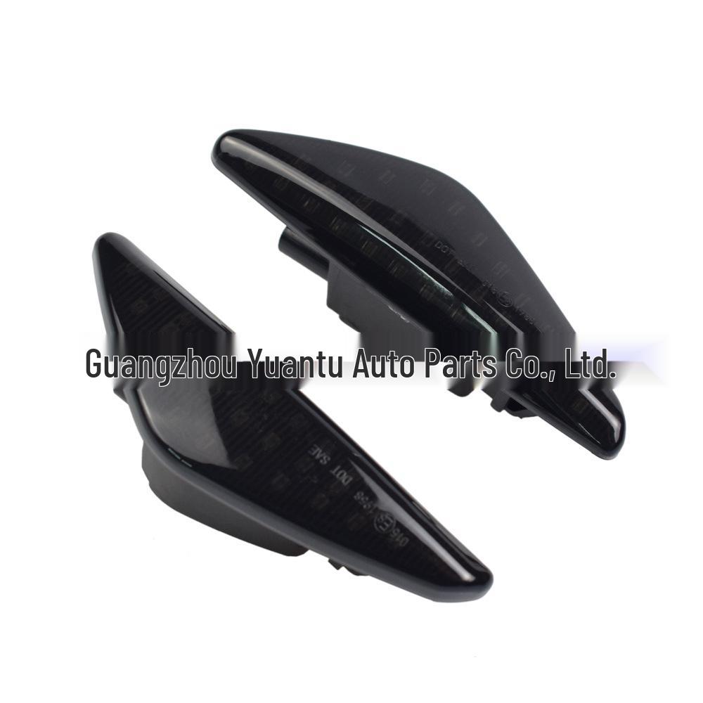 

BMW X3 F25, X5 E70, X6 E71/E72 Dynamic Flashing Fender Turn Signal Light