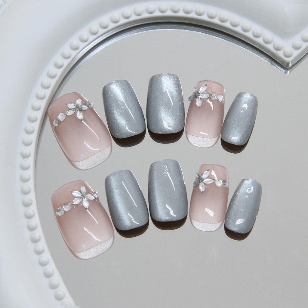 Cinnamon Peach Tea Cat Eye Glitter Short Ballet Press On Nails Sweet Minimalist For Ladies 30pcs Box & Strip Non Special Cosmetics
