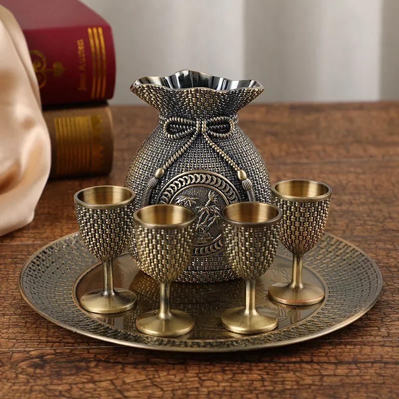 Luxury Vintage Hip Flask Set with