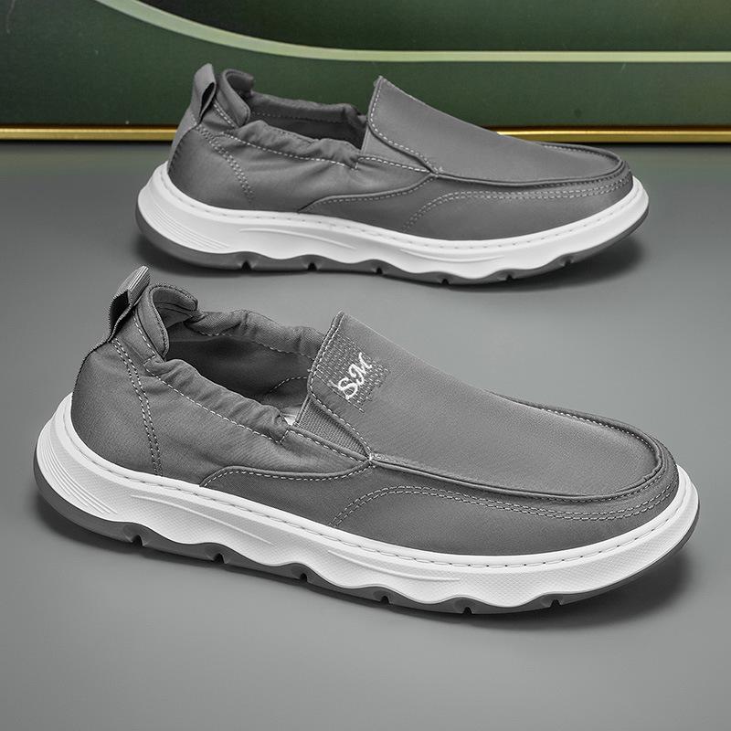 Ice silk canvas men's shoes summer new popular lazy one pedal sports and leisure board shoes old Beijing cloth shoes